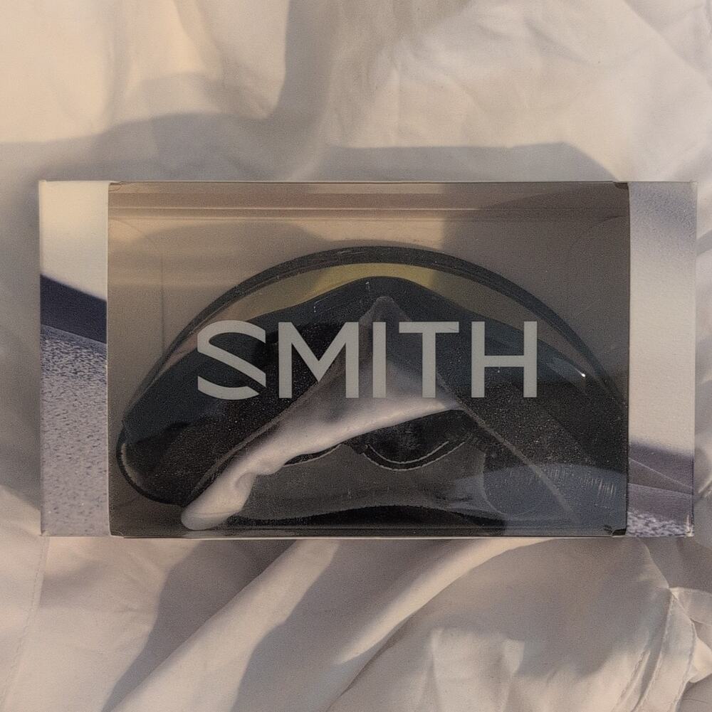 Smith Drift Ski/Snowboard Goggles Red Mirrored Lens Anti-Fog Black Frame S3